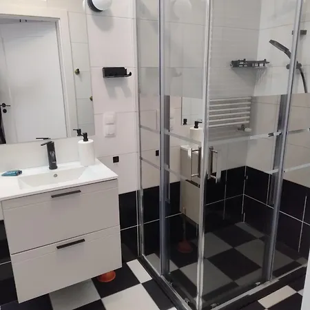 Vis A Vis Comfort By Lookap Garaż, Sauna, Jazzuzi, Basen Sezonowy Apartament *