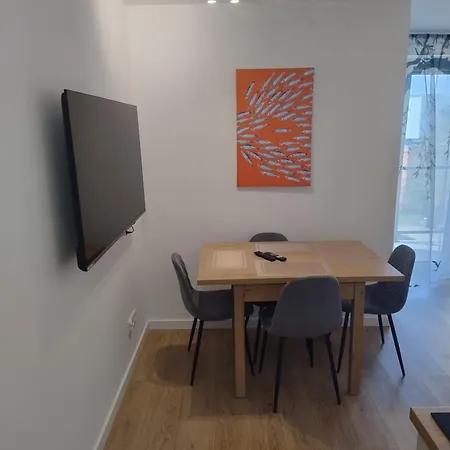 Apartament Vis A Vis Comfort By Lookap Garaż, Sauna, Jazzuzi, Basen Sezonowy Łódź
