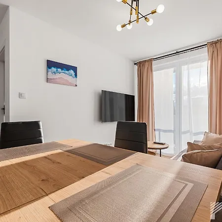 Vis A Vis Comfort By Lookap Garaż, Sauna, Jazzuzi, Basen Sezonowy * Łódź