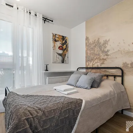 Vis A Vis Comfort By Lookap Garaż, Sauna, Jazzuzi, Basen Sezonowy Apartament Łódź